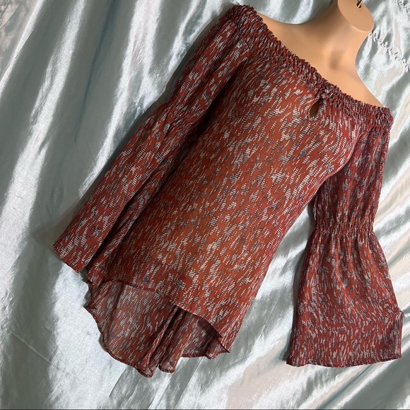 Sexy off shoulder, boho bell sleeved, back laced chiffon high low top, S - Picture 12 of 12